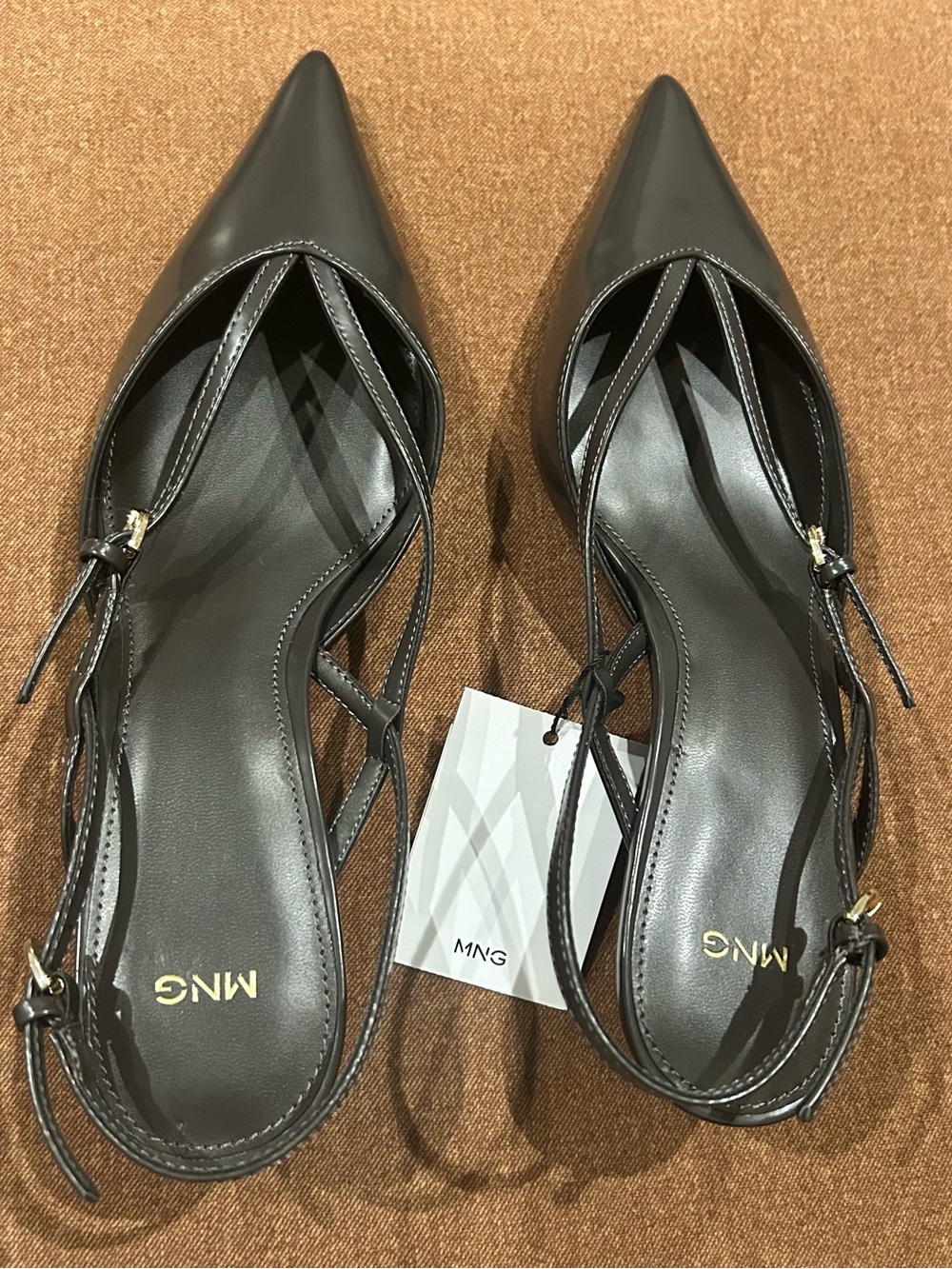 Mango Y2K KITTEN-HEELED STRAPPY SHOES Pointed-Toe Ankle-Strap Heels in Dark Gray